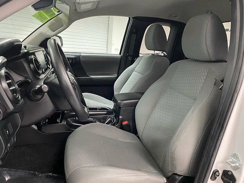 Used 2021 Toyota Tacoma SR image 13