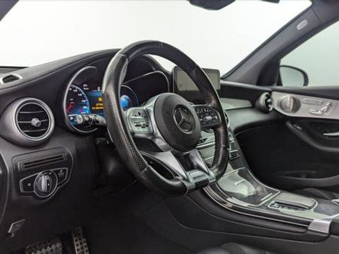 Used 2021 Mercedes-Benz GLC 63 AMG 4MATIC image 23