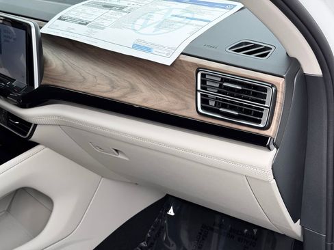New 2026 Volkswagen Atlas SE AWD/4WD image 31