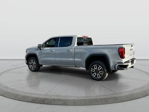 Used 2025 GMC Sierra 1500 AT4 w/ Technology Package AWD/4WD image 6