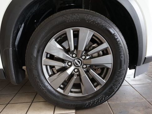 Used 2022 Nissan Pathfinder SV AWD/4WD image 51