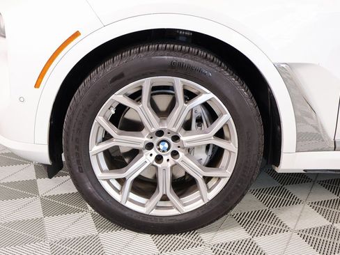Used 2024 BMW X7 xDrive40i image 20
