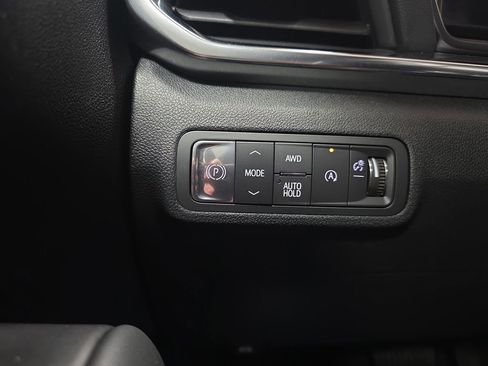 Certified 2025 GMC Terrain Elevation AWD/4WD image 25
