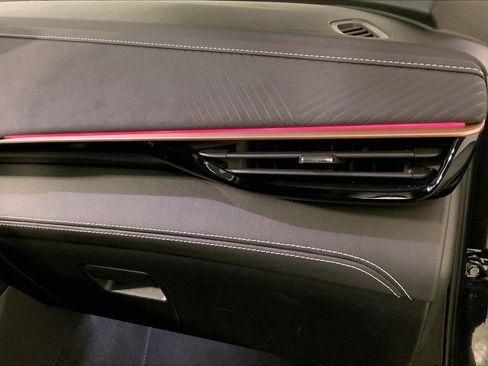 Used 2025 Buick Envision Sport Touring image 16