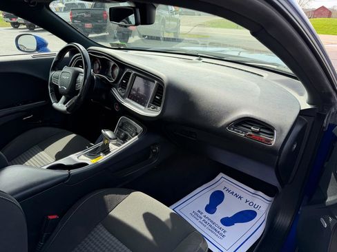 Used 2020 Dodge Challenger SRT Hellcat image 17