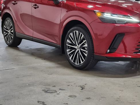 Used 2023 Lexus RX 350 Premium image 16