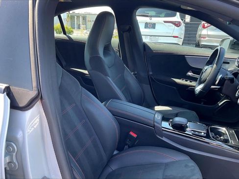 Used 2022 Mercedes-Benz CLA 250 w/ AMG Line image 7