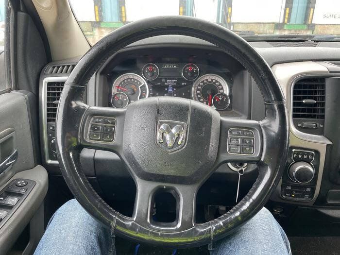 Used 2015 RAM 1500 Big Horn AWD/4WD image 37