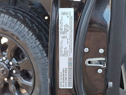 Used 2022 RAM 2500 Limited image 26