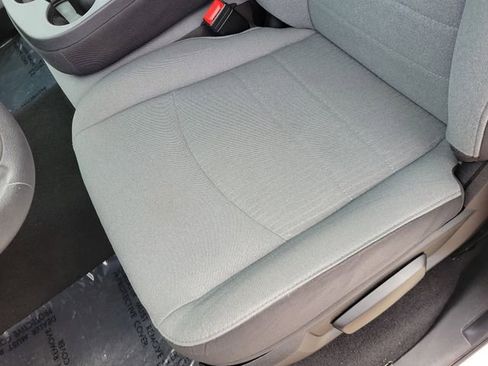 Used 2024 RAM 1500 Classic SLT image 17