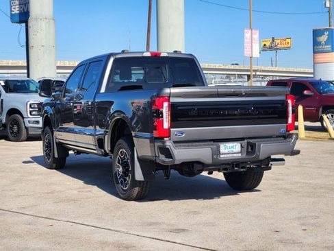 New 2026 Ford F250 Platinum AWD/4WD image 4