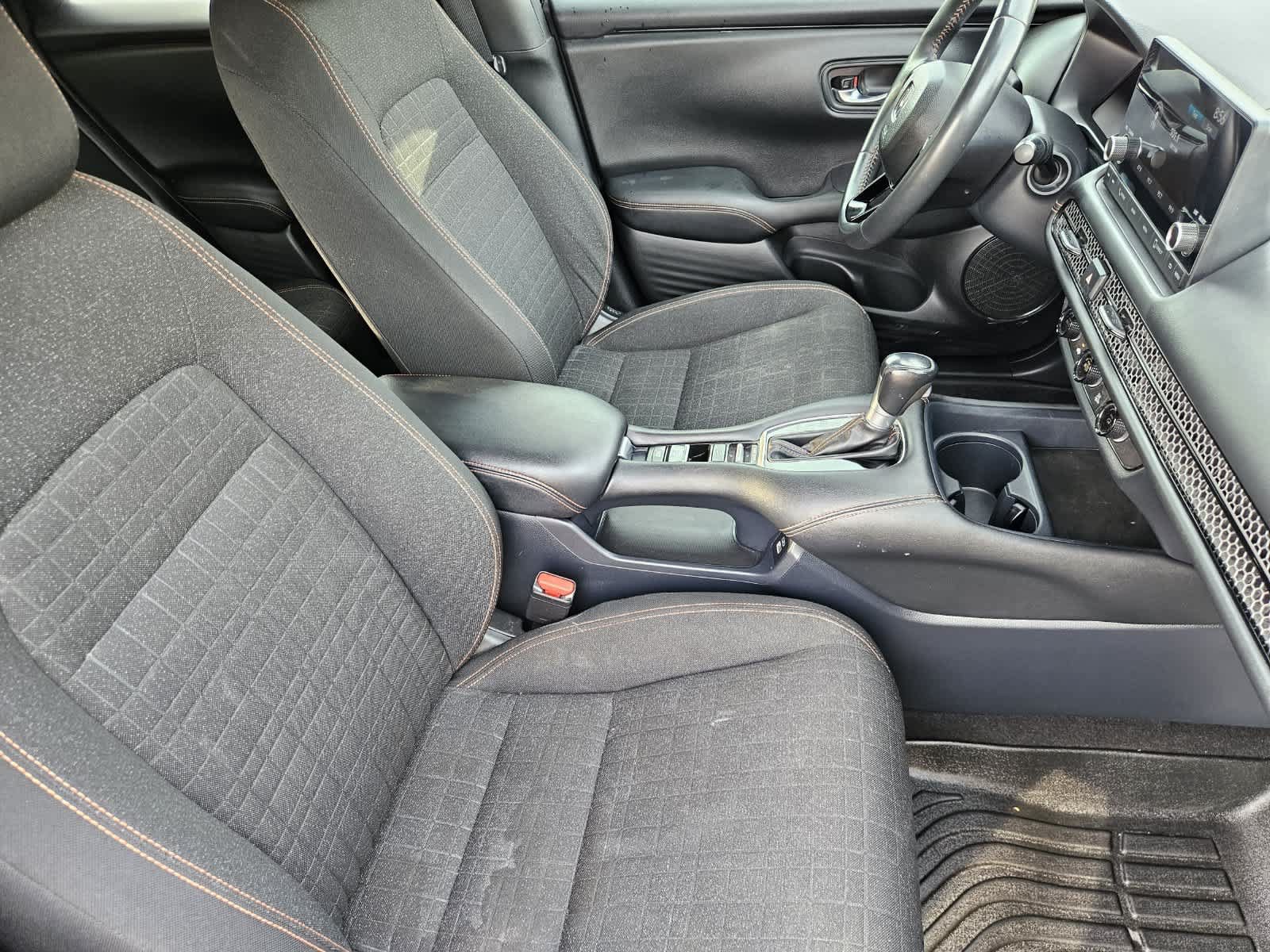 Used 2023 Honda HR-V Sport image 12