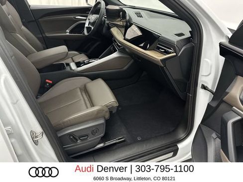 Used 2025 Audi Q5 Premium w/ Premium Plus AWD/4WD image 25
