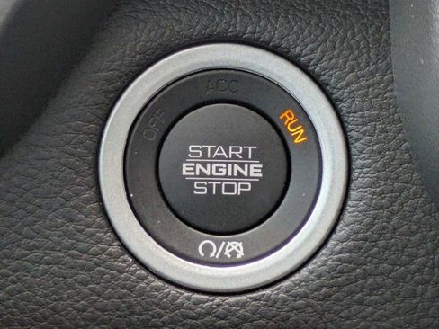 Used 2023 RAM 1500 Big Horn RWD image 29