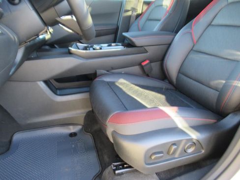 New 2026 Chevrolet Equinox RS w/ Convenience Package III image 17