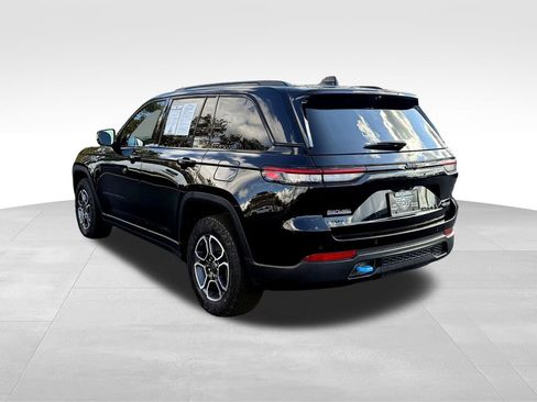 Used 2023 Jeep Grand Cherokee Trailhawk w/ Luxury Tech Group III image 5