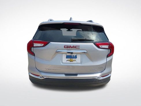 Certified 2022 GMC Terrain SLT image 6