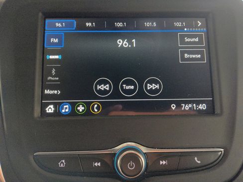 Used 2019 Chevrolet Equinox LT FWD image 25