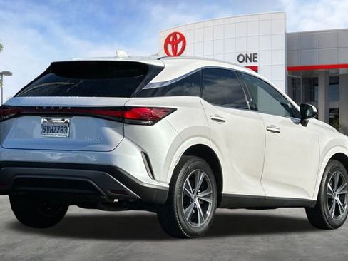 Used 2024 Lexus RX 350 Premium image 4