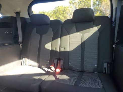 New 2026 Kia Sorento LX FWD image 9