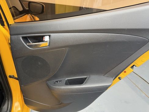 Used 2016 Hyundai Veloster w/ Option Group 03 image 49