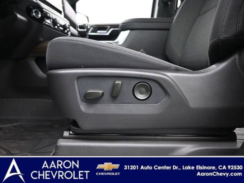New 2026 Chevrolet Silverado 1500 RST w/ LPO, Dark Essentials Package AWD/4WD image 27