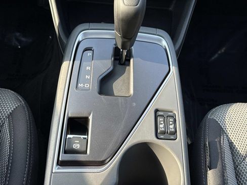 Used 2024 Subaru Crosstrek 2.0i Premium AWD/4WD image 8