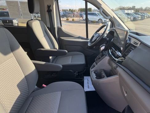 Certified 2024 Ford Transit 350 XLT RWD image 12