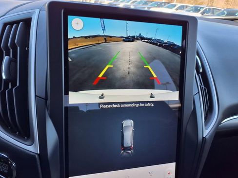 Used 2024 Ford Edge ST-Line image 18