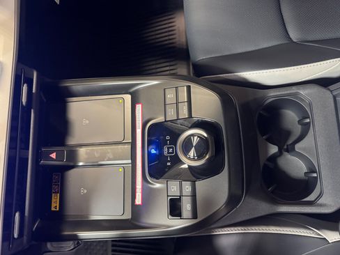 Certified 2026 Toyota bZ FWD image 15