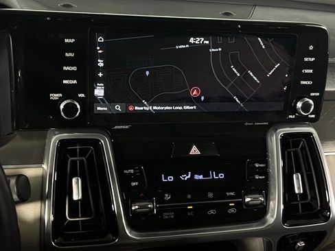 Used 2023 Kia Sorento SX Prestige image 18