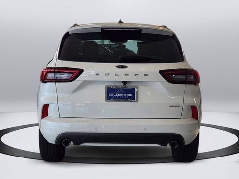 Used 2023 Ford Escape ST-Line Elite AWD/4WD image 4