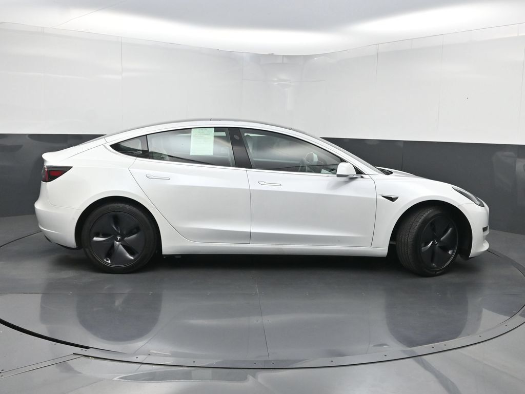 Used 2020 Tesla Model 3 Standard Range Plus RWD image 41