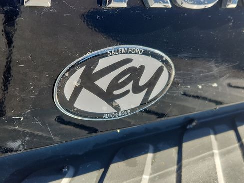 Used 2018 Nissan Frontier S image 27