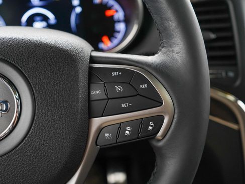 Used 2018 Jeep Grand Cherokee High Altitude AWD/4WD image 28