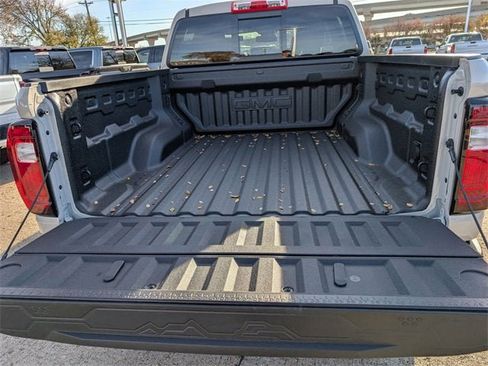 New 2026 GMC Canyon Elevation w/ Convenience Package image 20