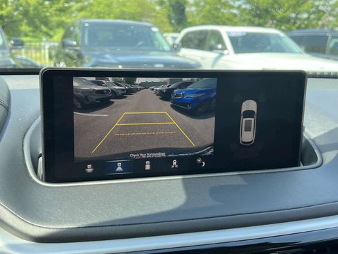 Used 2023 Acura MDX SH-AWD w/ Technology Package image 23