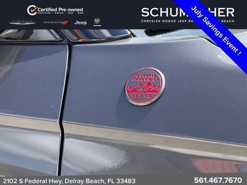 Used 2022 Jeep Grand Cherokee Trailhawk AWD/4WD image 10