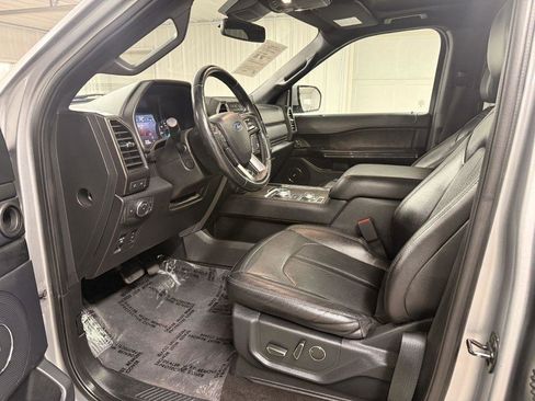 Used 2021 Ford Expedition Max Limited AWD/4WD image 9