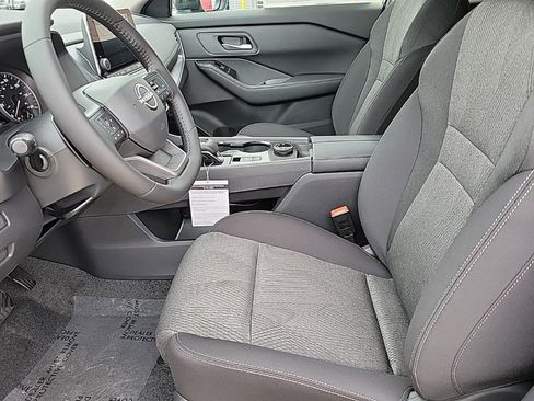 New 2026 Nissan Rogue SV image 12