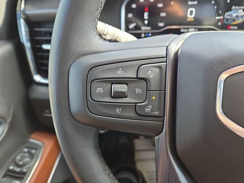 Used 2024 GMC Sierra 2500 Denali Ultimate image 18