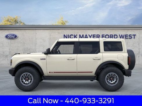 New 2026 Ford Bronco Outer Banks w/ Sasquatch Package AWD/4WD image 4