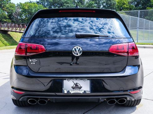 Used 2017 Volkswagen Golf 4-Door AWD/4WD image 18