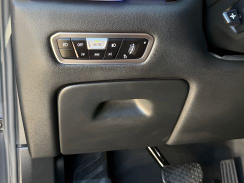 Used 2019 BMW X5 xDrive40i AWD/4WD image 41