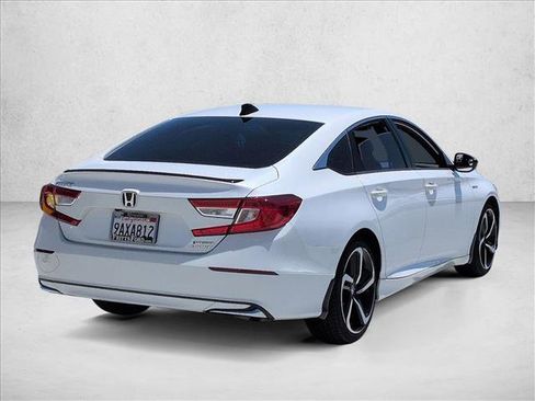 Used 2022 Honda Accord Sport image 5