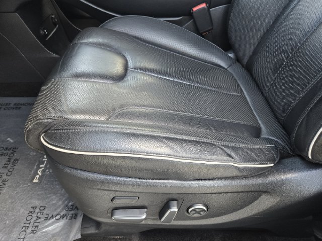 Used 2024 Hyundai Palisade Limited FWD image 24