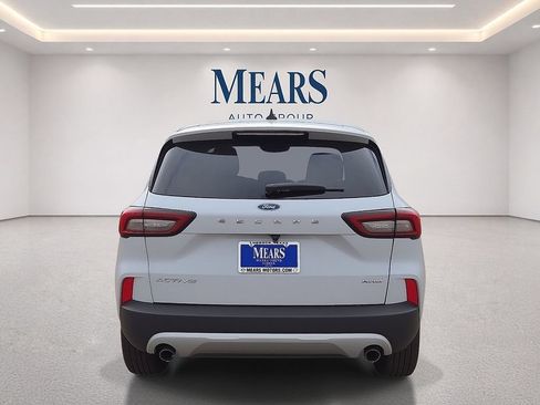 Used 2025 Ford Escape Active AWD/4WD image 4
