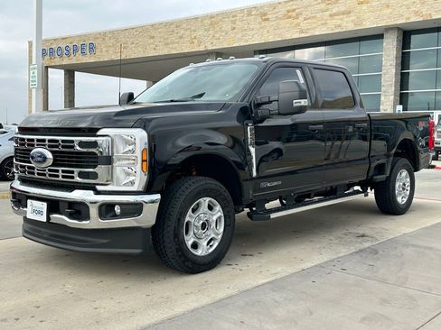 New 2026 Ford F250 XLT w/ FX4 Off-Road Package image 31