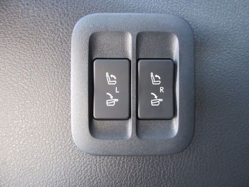 New 2026 Lexus TX 500h AWD image 52