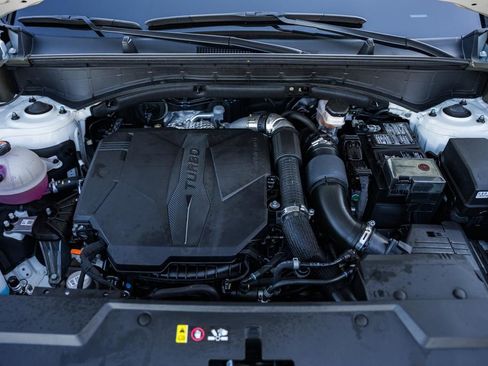 Used 2024 Hyundai Santa Fe Calligraphy image 18